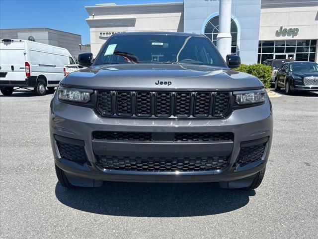 new 2024 Jeep Grand Cherokee L car, priced at $47,054