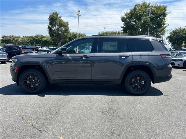 new 2024 Jeep Grand Cherokee L car, priced at $47,054