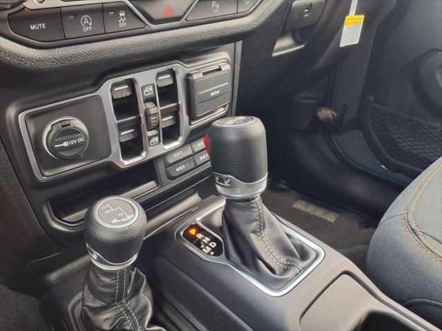 new 2025 Jeep Wrangler car, priced at $49,606