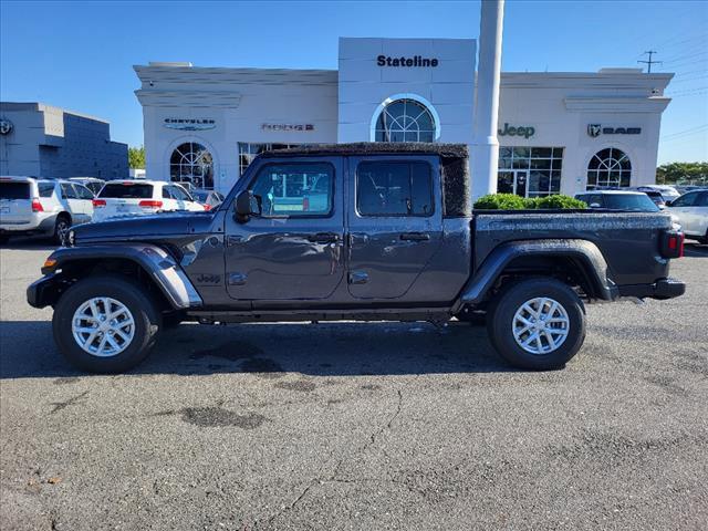 used 2023 Jeep Gladiator car, priced at $43,329