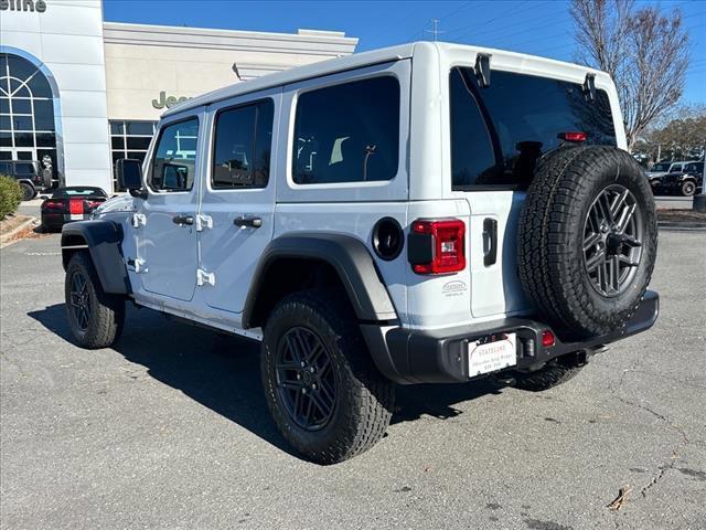 new 2025 Jeep Wrangler car, priced at $48,667