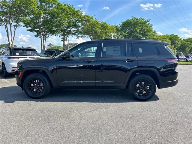 new 2024 Jeep Grand Cherokee L car, priced at $45,391