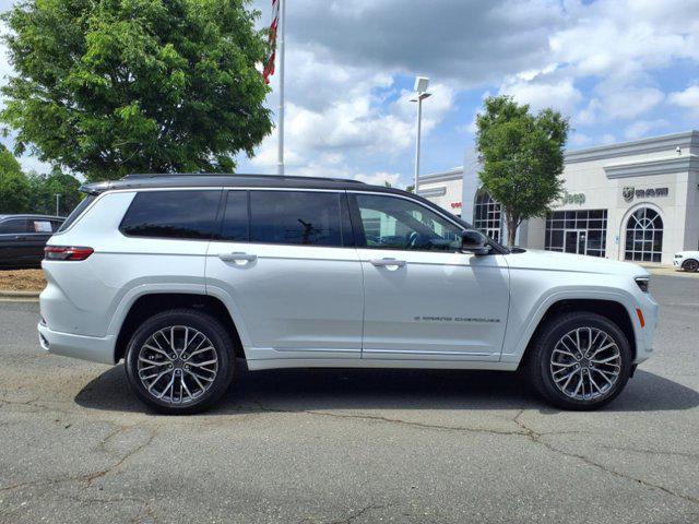 new 2025 Jeep Grand Cherokee L car, priced at $65,222