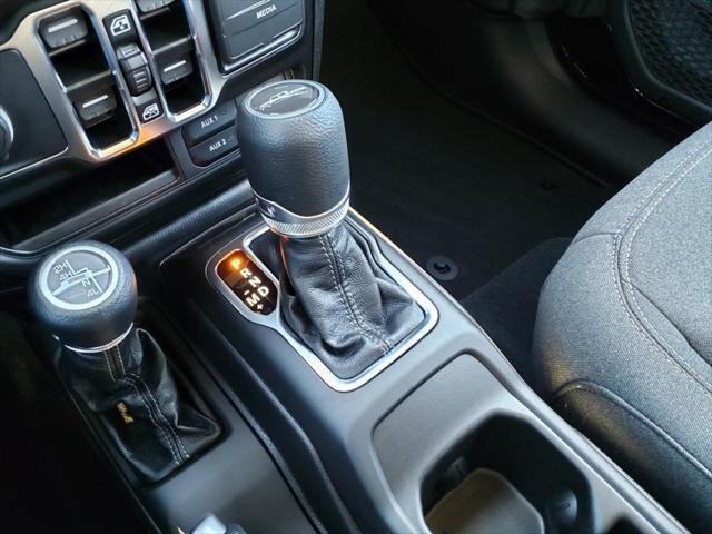 new 2025 Jeep Gladiator car, priced at $41,435
