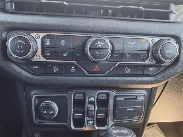 new 2025 Jeep Wrangler car, priced at $55,686