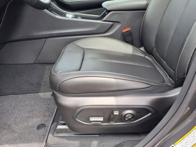 new 2025 Jeep Grand Cherokee car, priced at $54,389