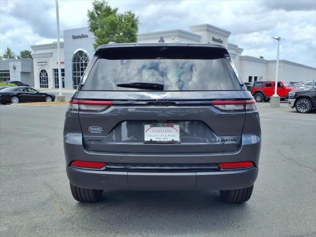 new 2025 Jeep Grand Cherokee car, priced at $52,127