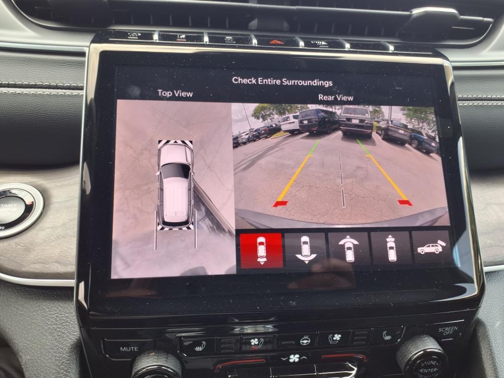 new 2025 Jeep Grand Cherokee car, priced at $52,127