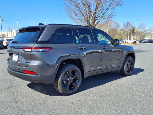 new 2025 Jeep Grand Cherokee car, priced at $51,697