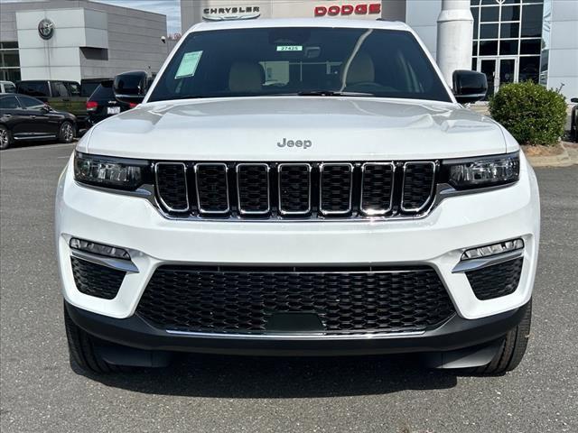 new 2025 Jeep Grand Cherokee car, priced at $51,840