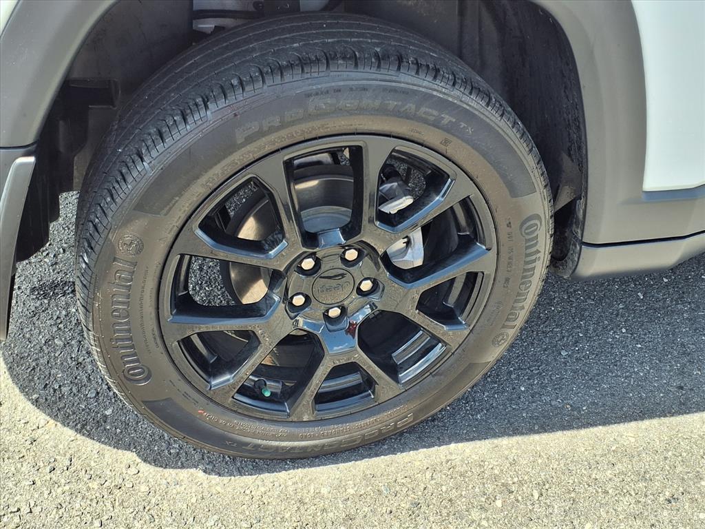 used 2023 Jeep Compass car, priced at $24,388