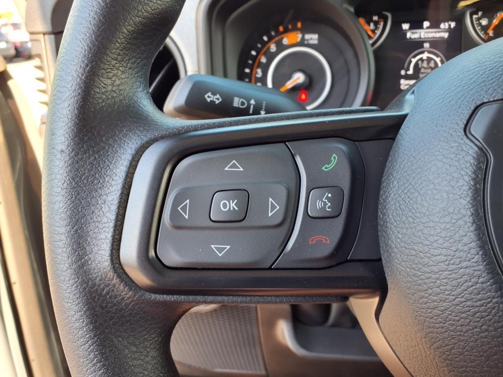 new 2025 Jeep Wrangler car, priced at $46,395