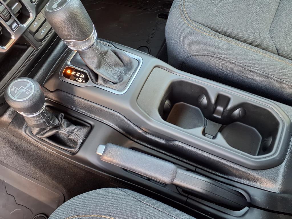 new 2025 Jeep Wrangler car, priced at $46,395