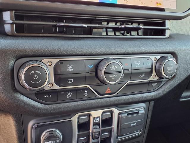 new 2025 Jeep Wrangler car, priced at $44,964