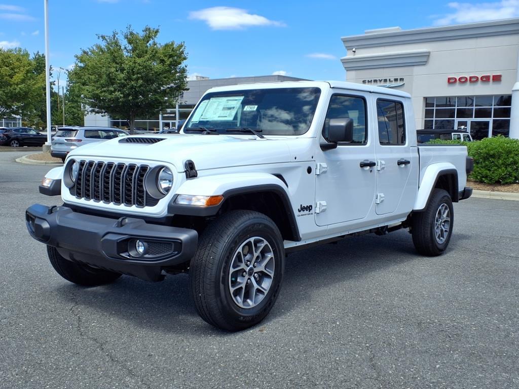 new 2025 Jeep Gladiator car, priced at $49,297