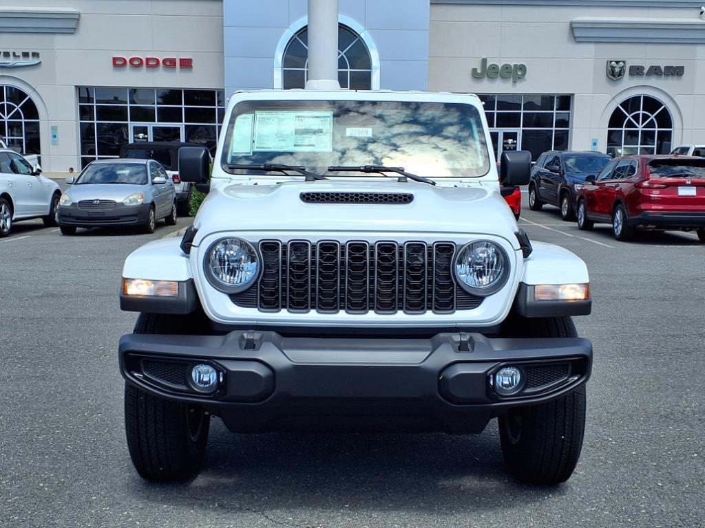 new 2025 Jeep Gladiator car, priced at $49,297