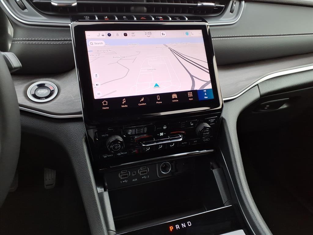 new 2025 Jeep Grand Cherokee L car, priced at $45,085