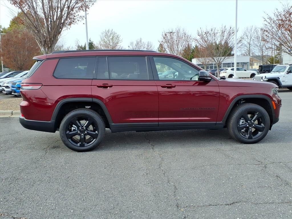 new 2025 Jeep Grand Cherokee L car, priced at $45,085