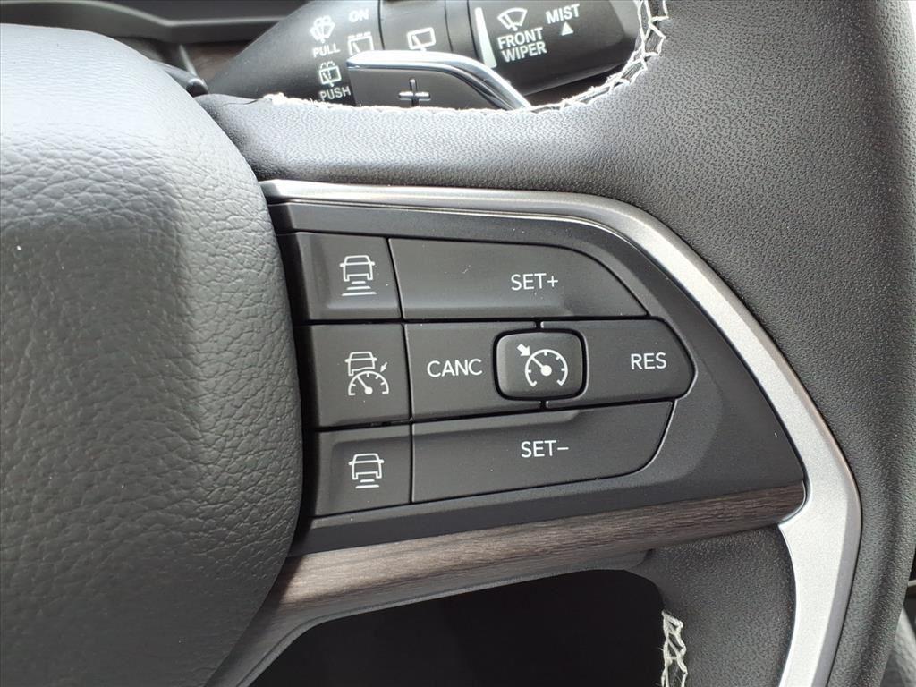 new 2025 Jeep Grand Cherokee L car, priced at $45,085