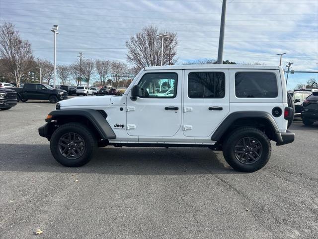 new 2025 Jeep Wrangler car, priced at $40,326