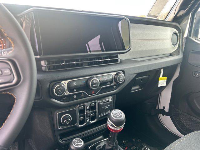 new 2025 Jeep Wrangler car, priced at $42,746