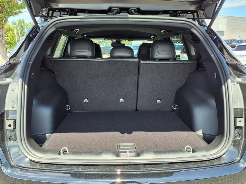 new 2025 Jeep Compass car, priced at $29,993