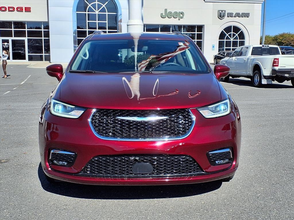 used 2021 Chrysler Pacifica Hybrid car, priced at $23,288