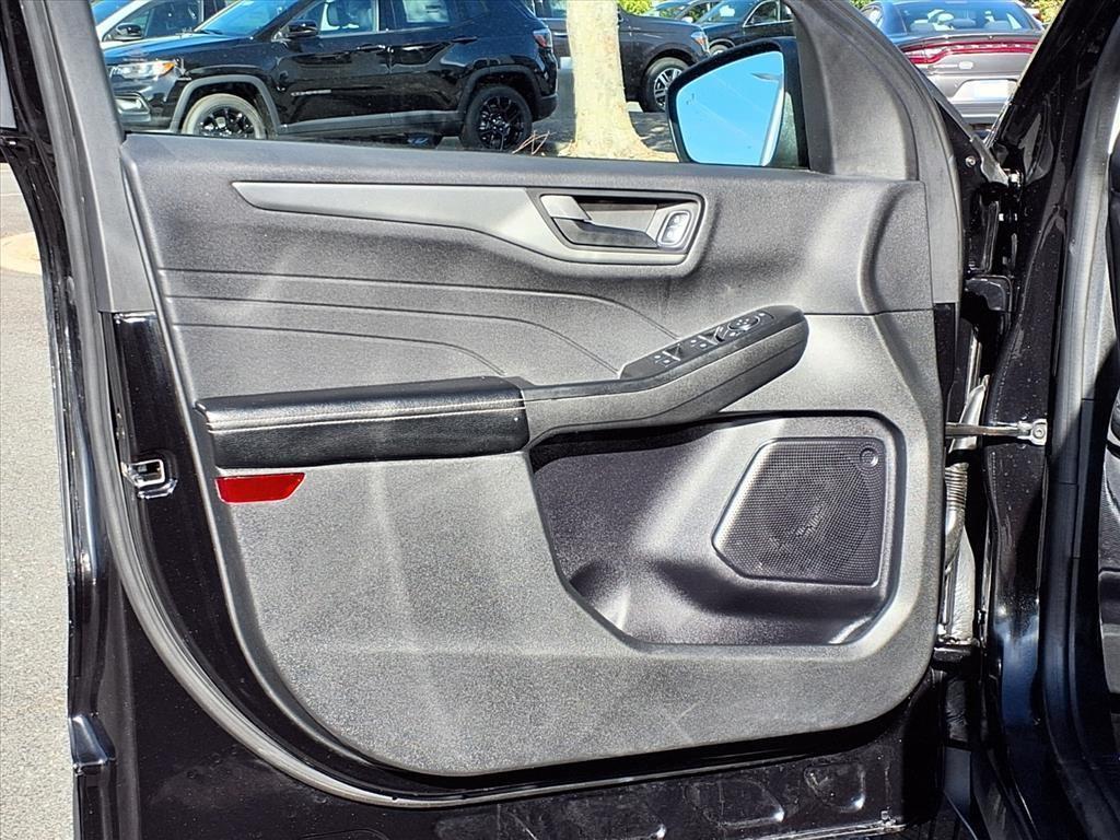 used 2024 Ford Escape car, priced at $21,387