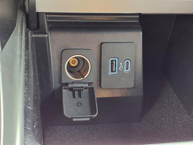 used 2022 Ford Explorer car, priced at $30,634