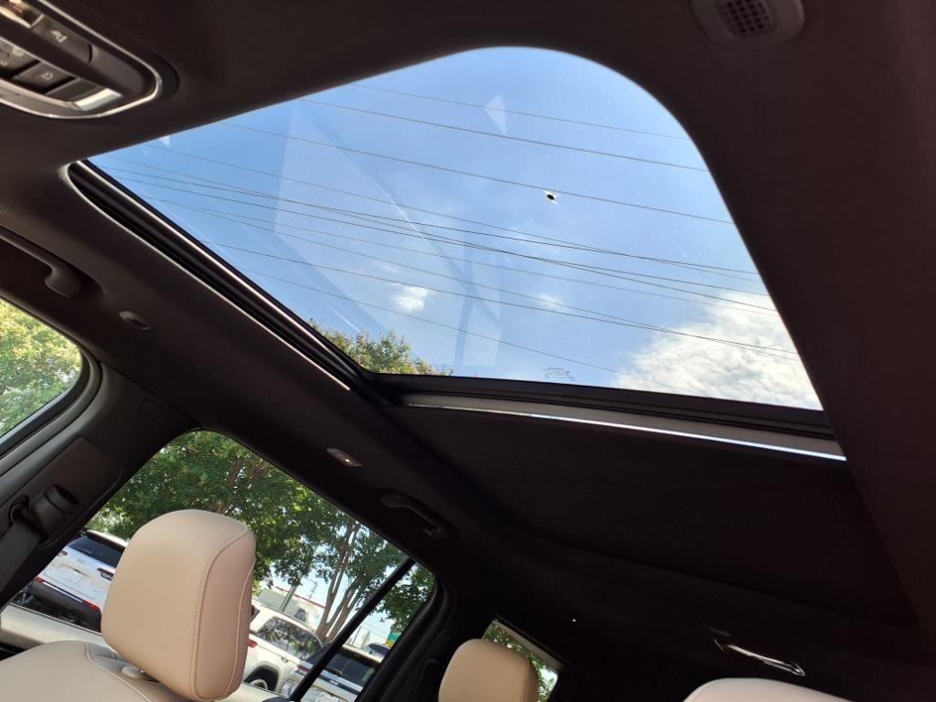 new 2025 Jeep Grand Cherokee L car, priced at $46,735