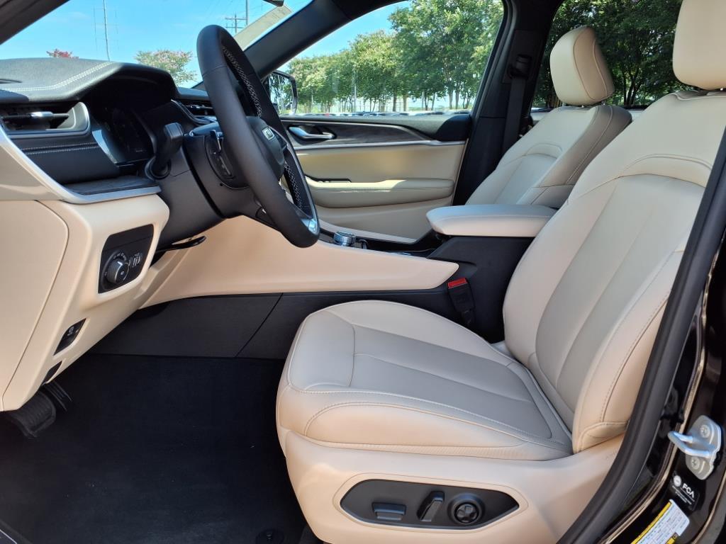 new 2025 Jeep Grand Cherokee L car, priced at $47,887