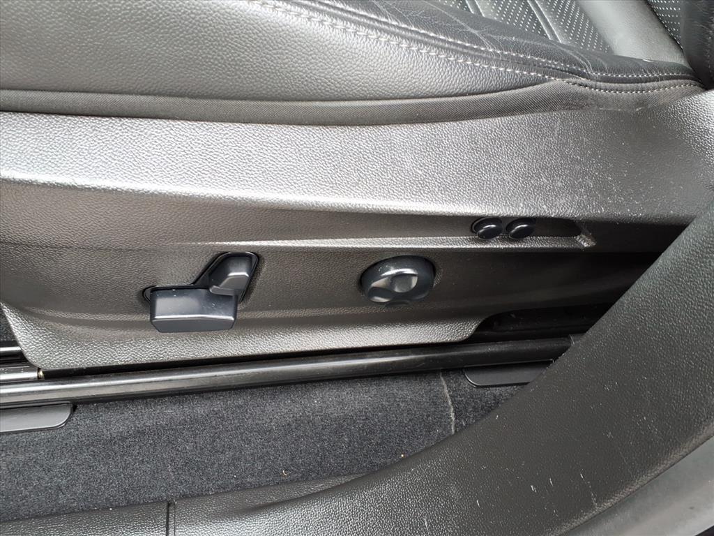 used 2022 Alfa Romeo Stelvio car, priced at $40,993