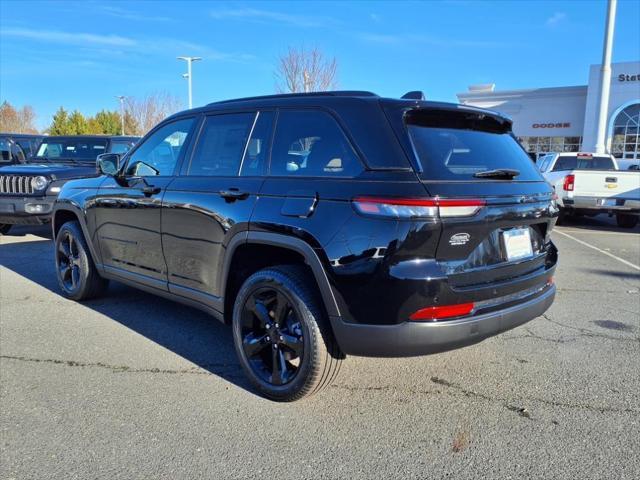 new 2025 Jeep Grand Cherokee car, priced at $51,927