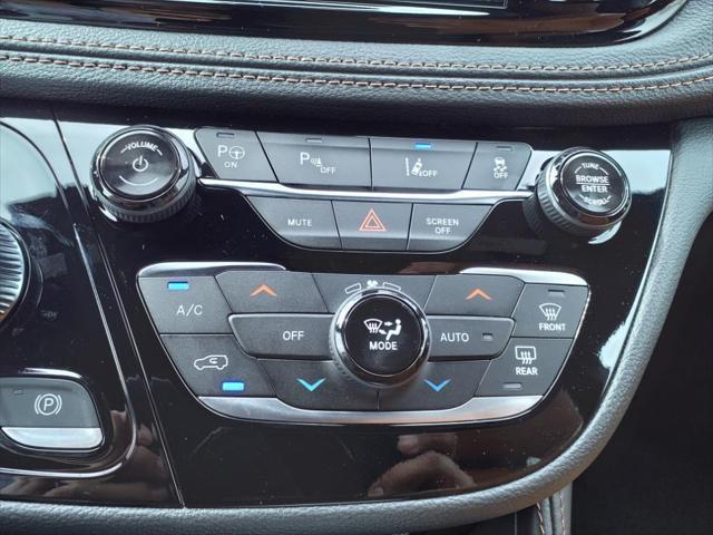 new 2025 Chrysler Pacifica car, priced at $55,241