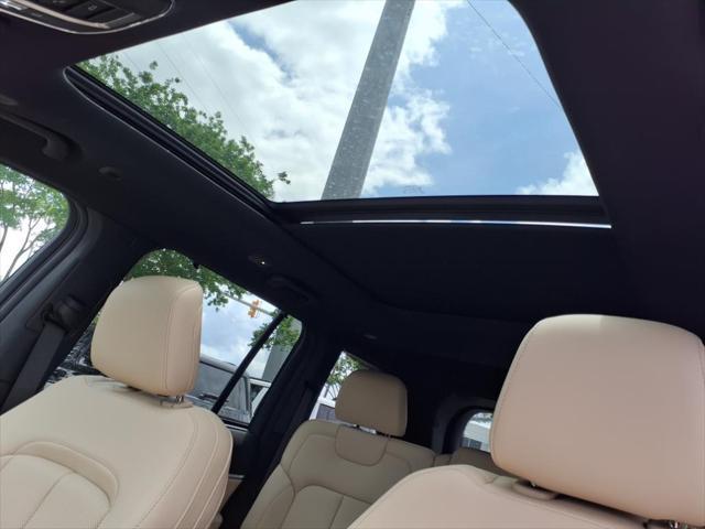 new 2025 Jeep Grand Cherokee car, priced at $45,492