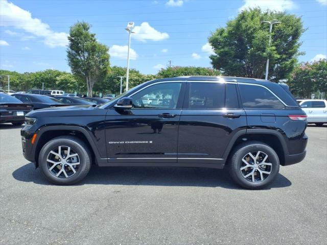 new 2025 Jeep Grand Cherokee car, priced at $49,402