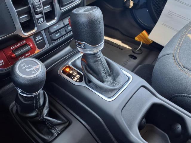 new 2025 Jeep Wrangler car, priced at $51,680
