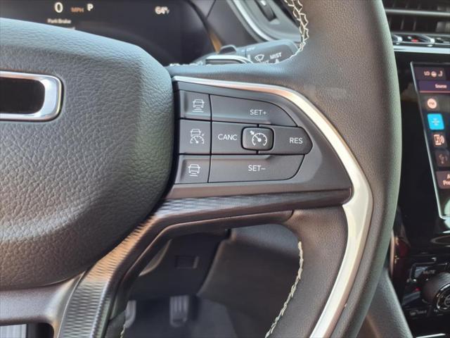 new 2025 Jeep Grand Cherokee car, priced at $40,098