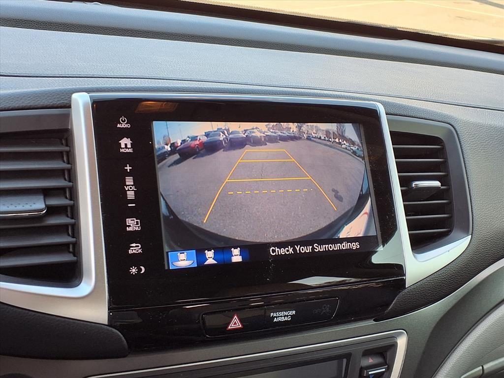 used 2017 Honda Pilot car, priced at $17,995