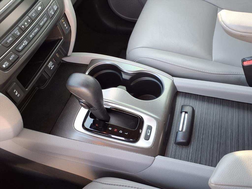 used 2017 Honda Pilot car, priced at $17,995