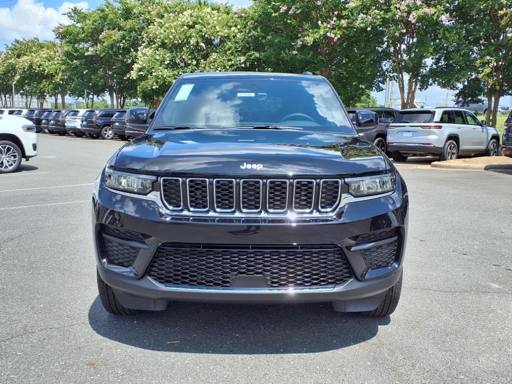 new 2025 Jeep Grand Cherokee car, priced at $39,227