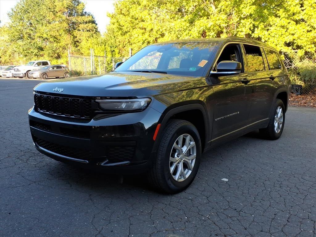 used 2023 Jeep Grand Cherokee L car, priced at $27,500