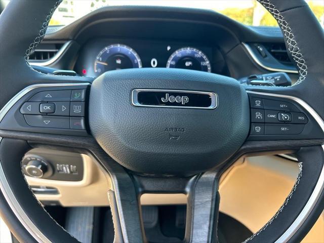 new 2025 Jeep Grand Cherokee car, priced at $50,237