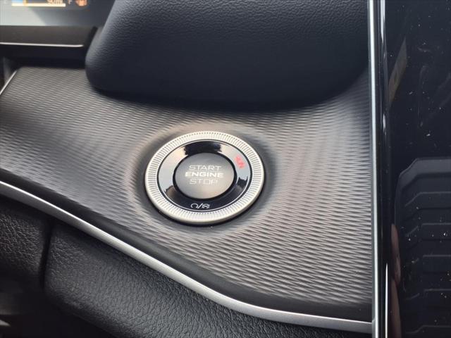 new 2025 Jeep Grand Cherokee car, priced at $44,290