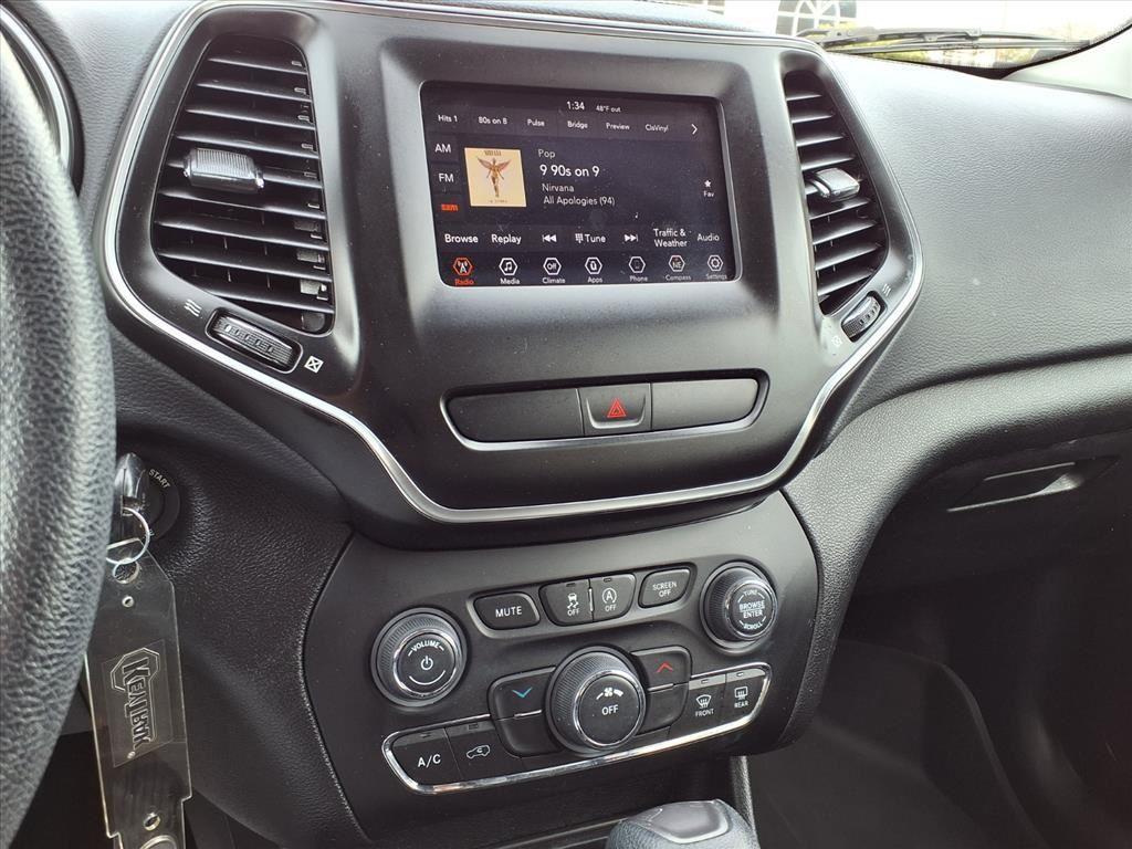 used 2020 Jeep Cherokee car, priced at $14,490