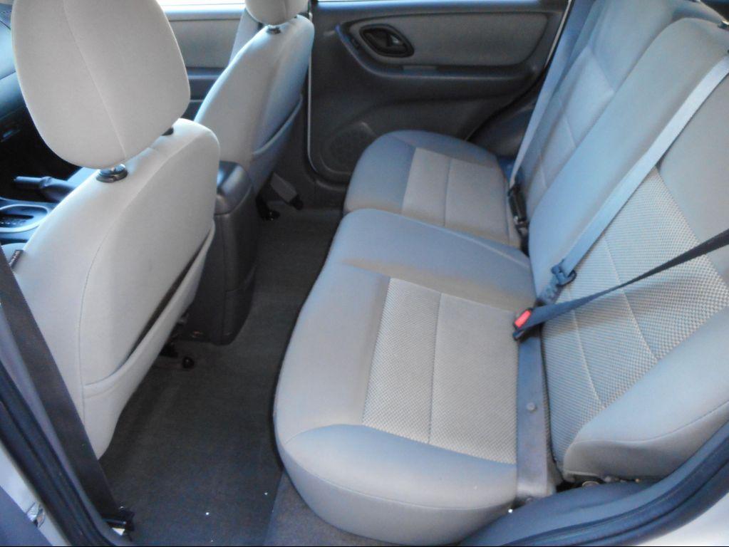 used 2006 Ford Escape Hybrid car, priced at $5,995