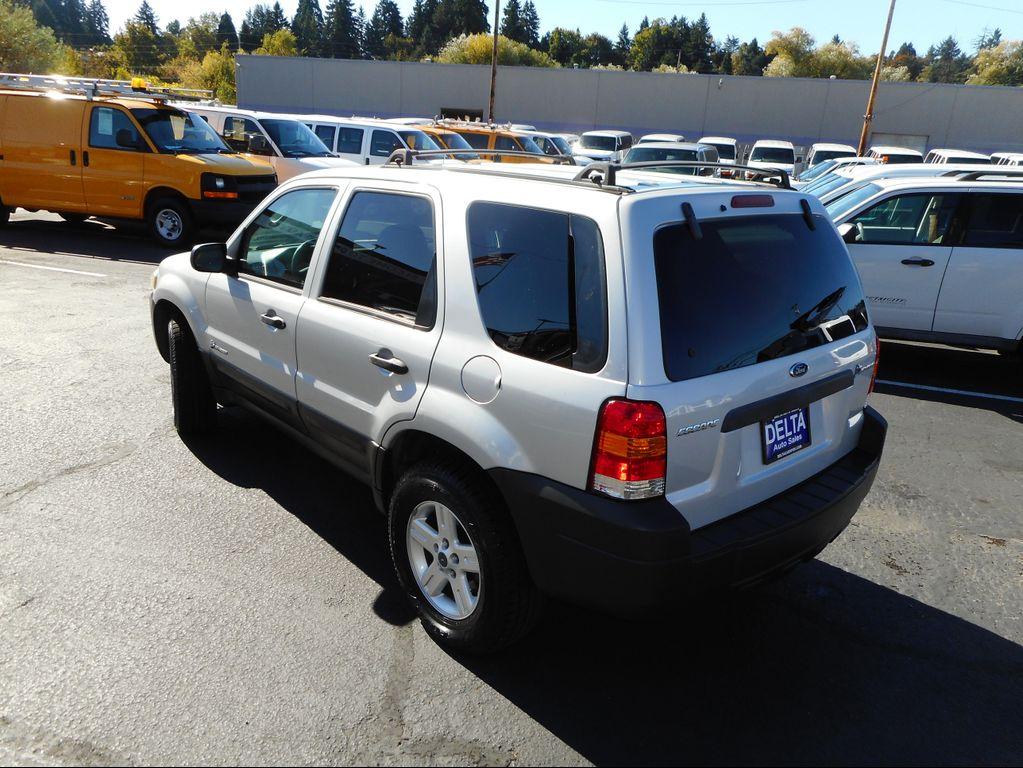 used 2006 Ford Escape Hybrid car, priced at $5,995