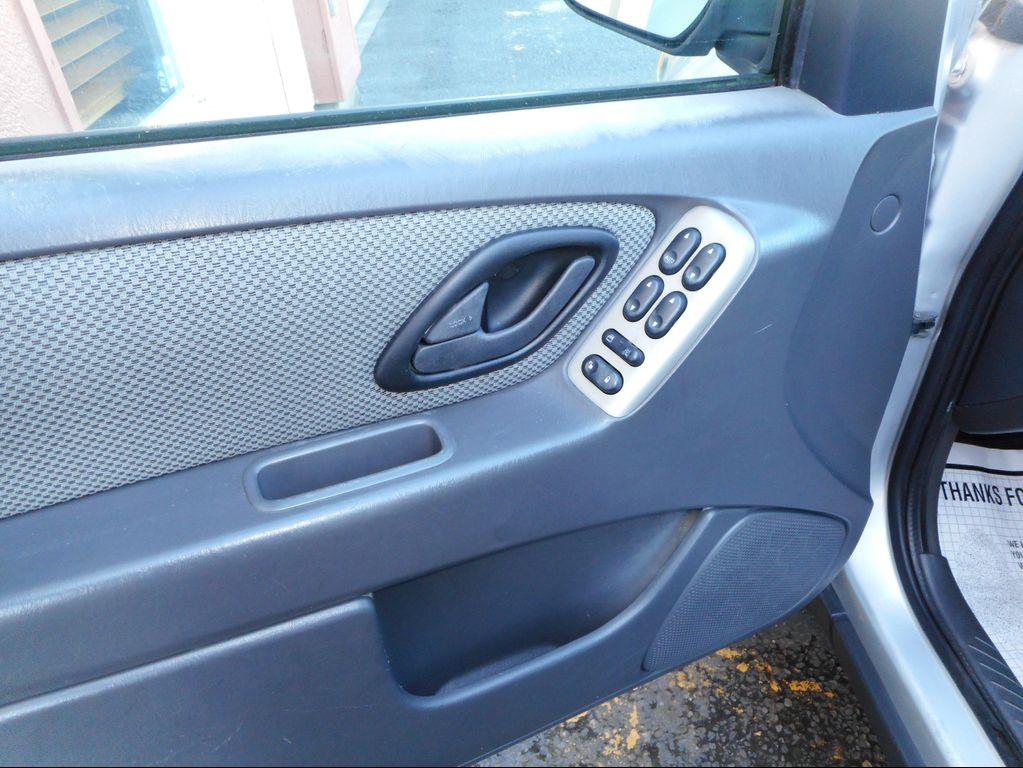 used 2006 Ford Escape Hybrid car, priced at $5,995