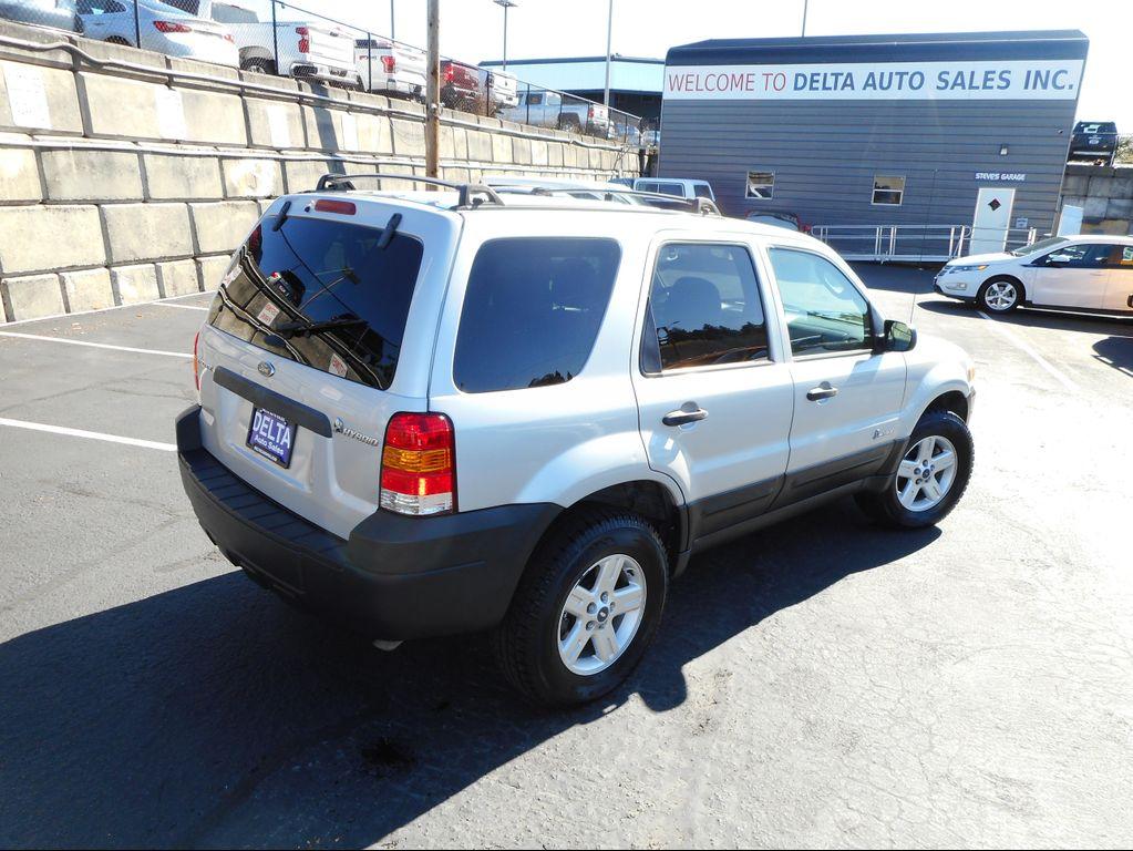 used 2006 Ford Escape Hybrid car, priced at $5,995