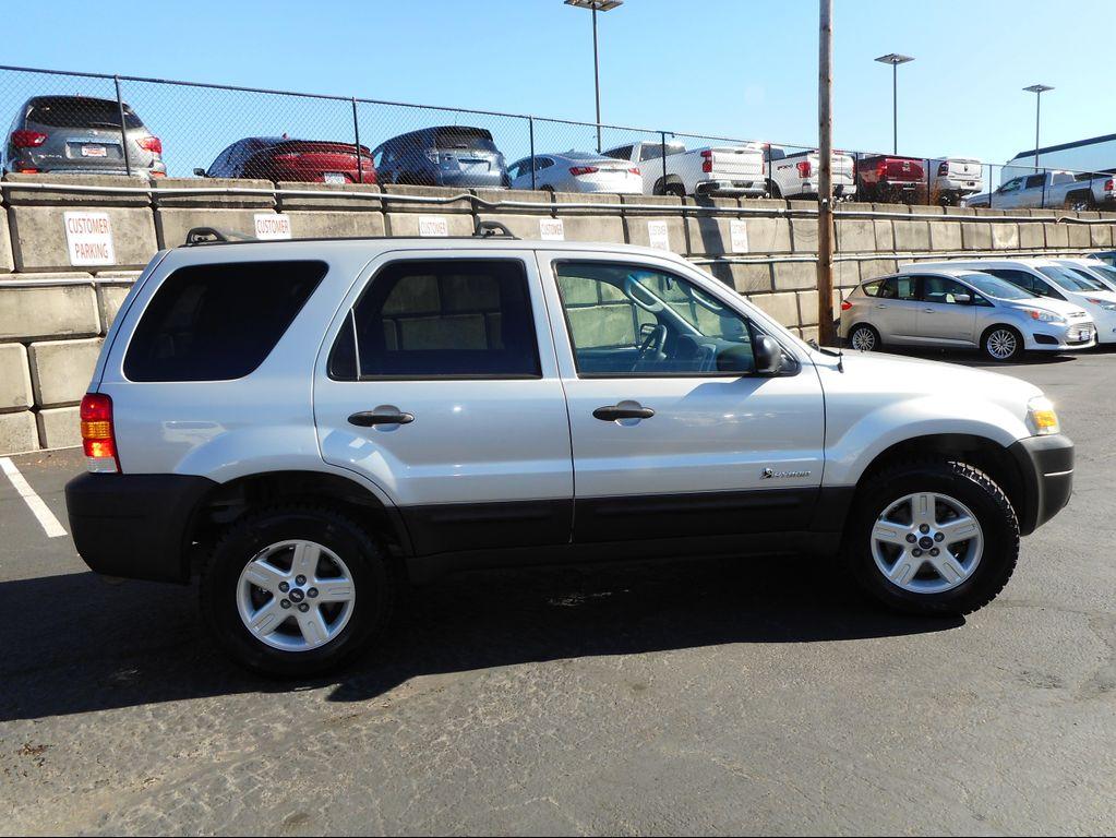 used 2006 Ford Escape Hybrid car, priced at $5,995